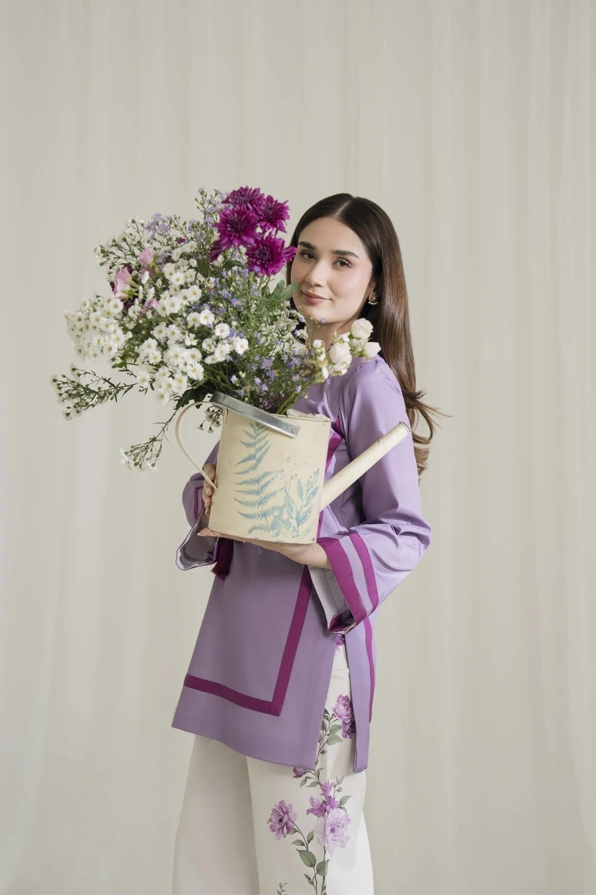 Zari Bella Solea 3Pc Khaddar Silk Winter Ensemble