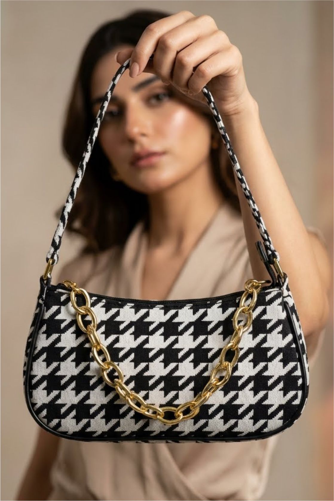 Zari Bella Chic Houndstooth Shoulder Bag