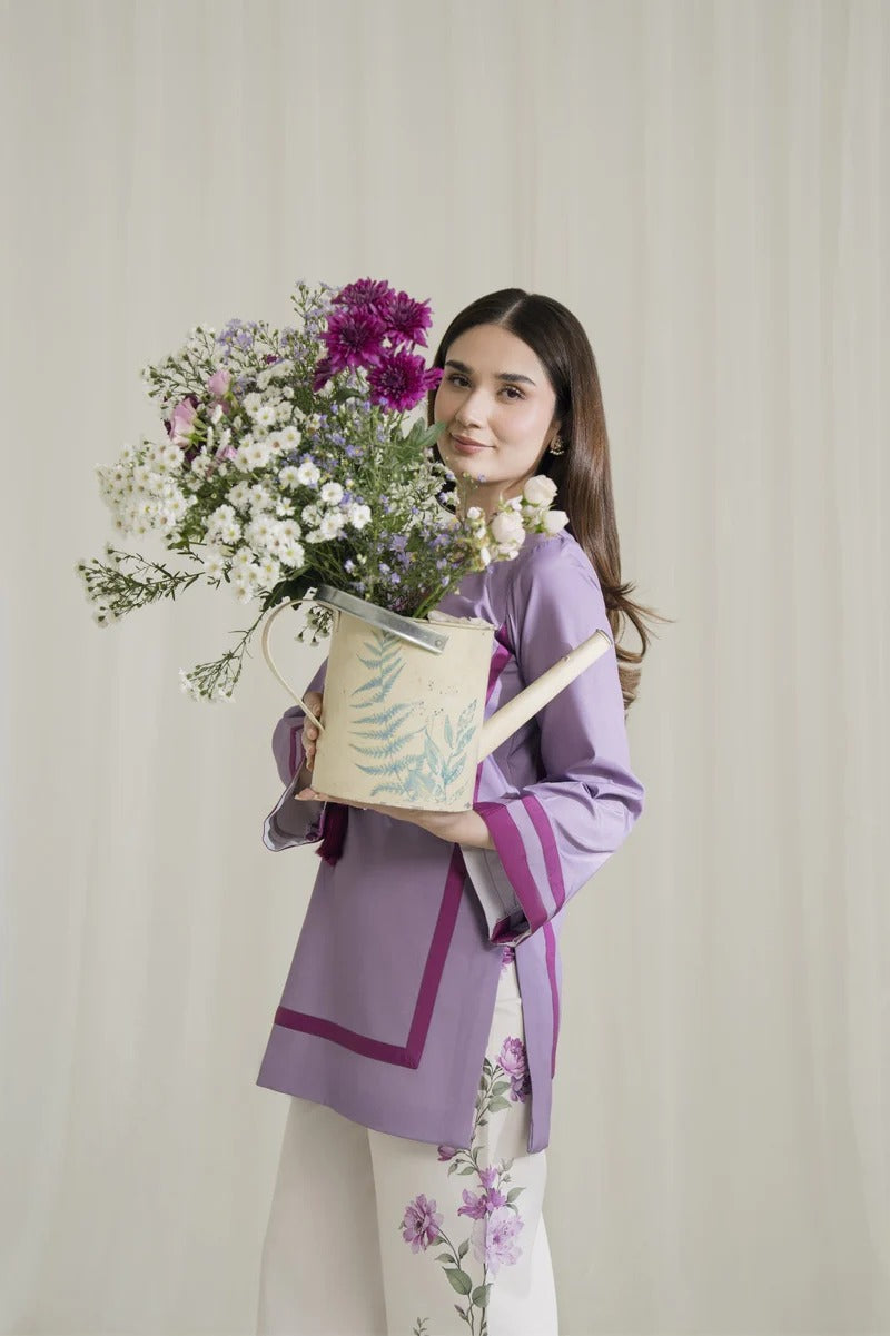 Zari Bella Solea 3Pc Khaddar Silk Winter Ensemble